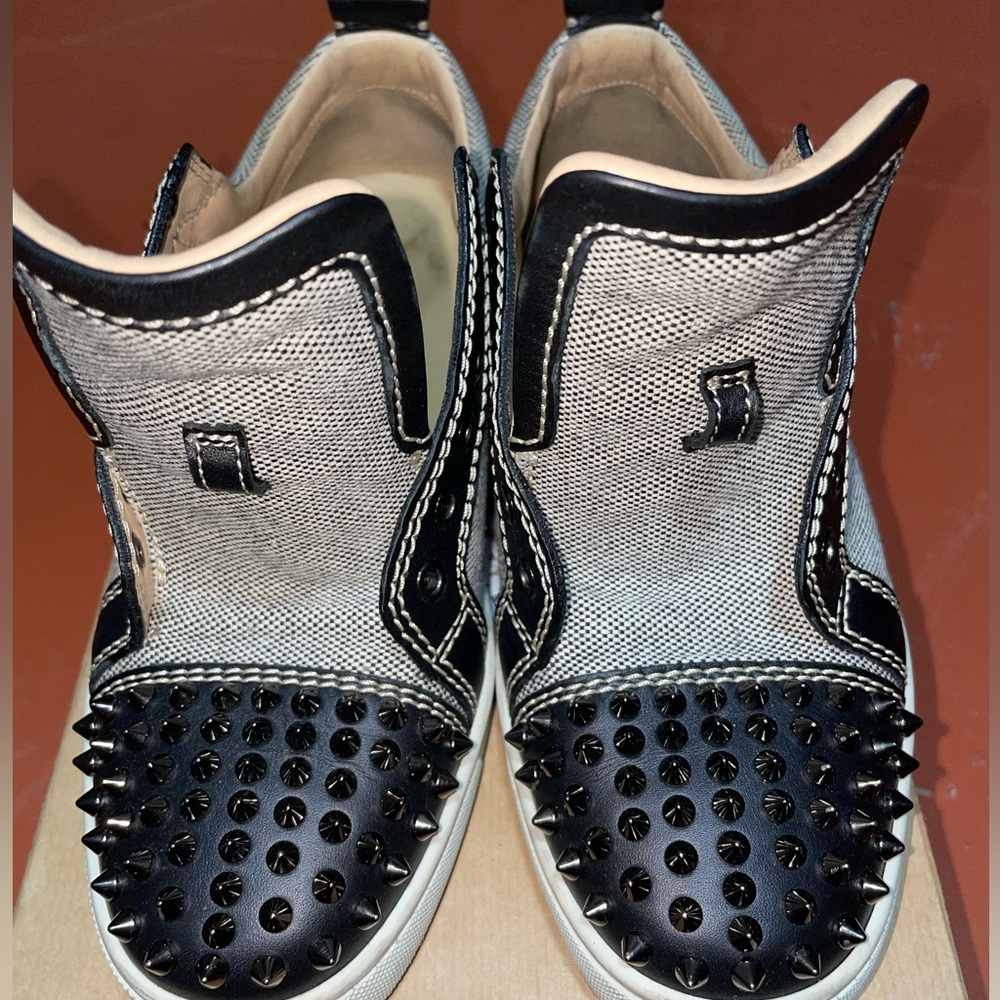 Christian Louboutin Black Louis Junior Spikes